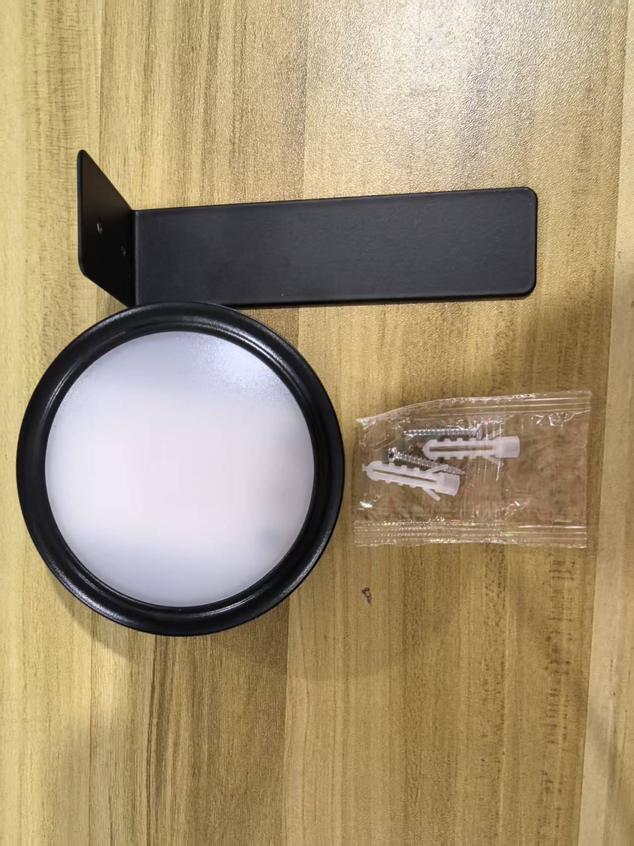 Golden LED Art Display Light – Battery Powered Tabletop Accent